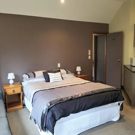 First Light Kaikoura Apartment Room photo
